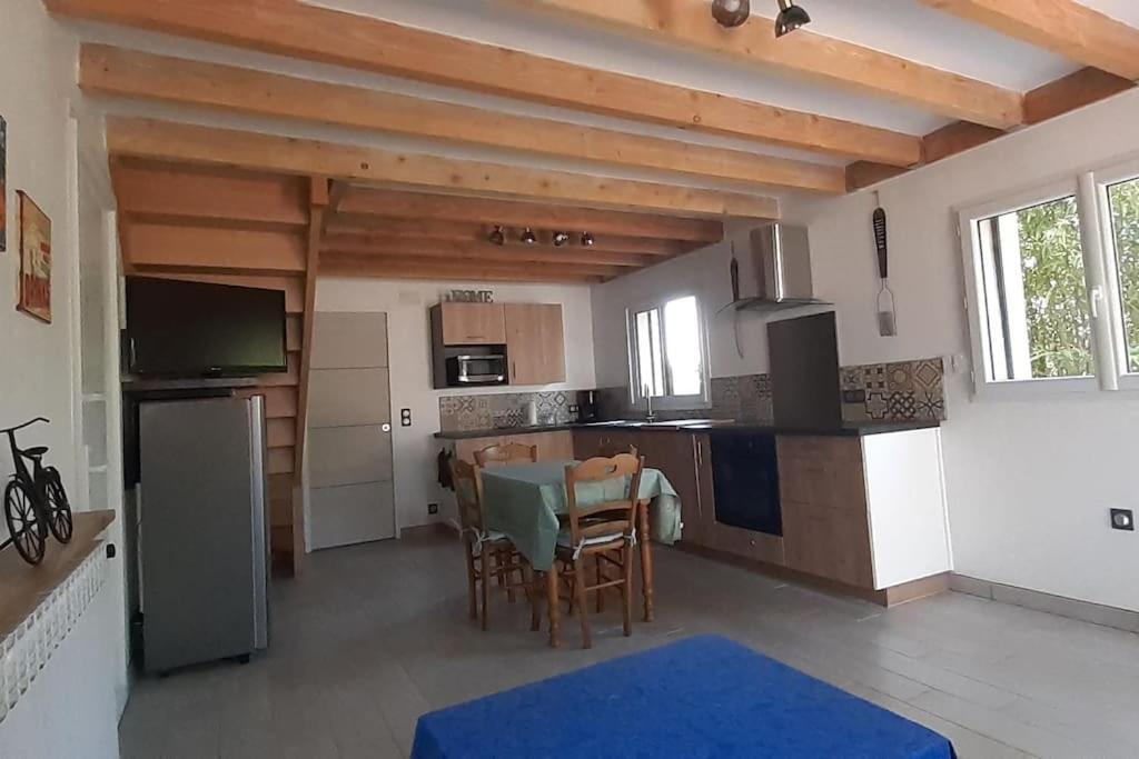 Appartement 60M² -Clonas /Vareze Экстерьер фото