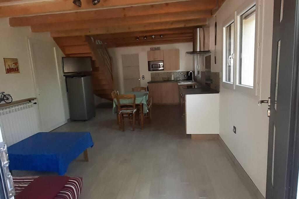 Appartement 60M² -Clonas /Vareze Экстерьер фото